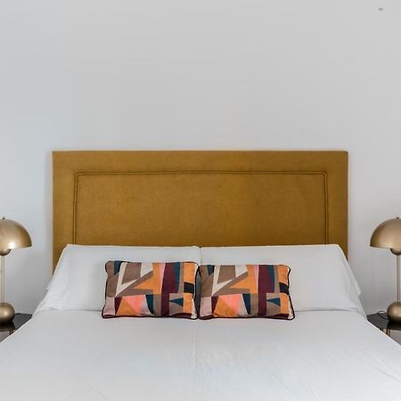 Olehousing - Cathedral Terrace Apartments Севиля Екстериор снимка