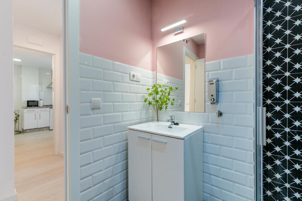 Olehousing - Cathedral Terrace Apartments Севиля Екстериор снимка