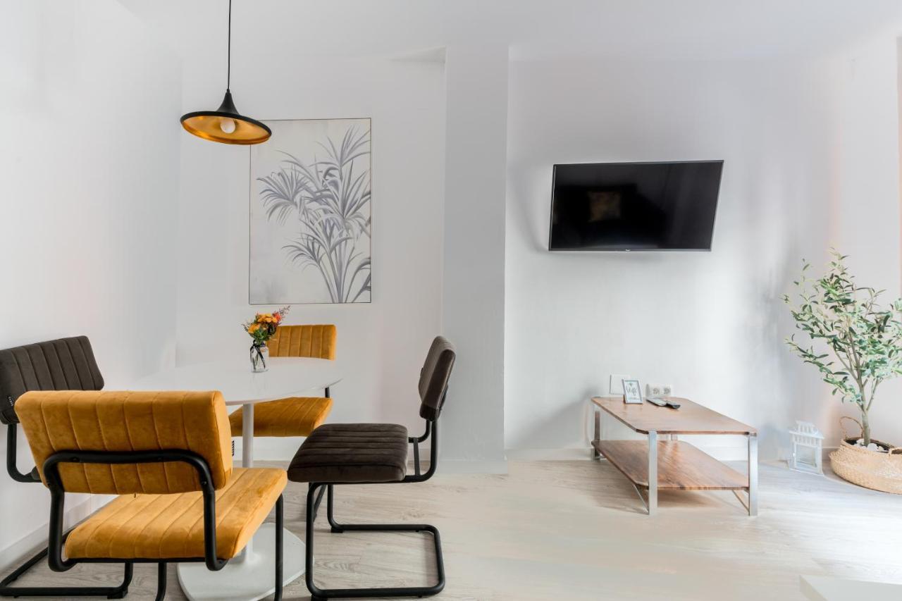 Olehousing - Cathedral Terrace Apartments Севиля Екстериор снимка