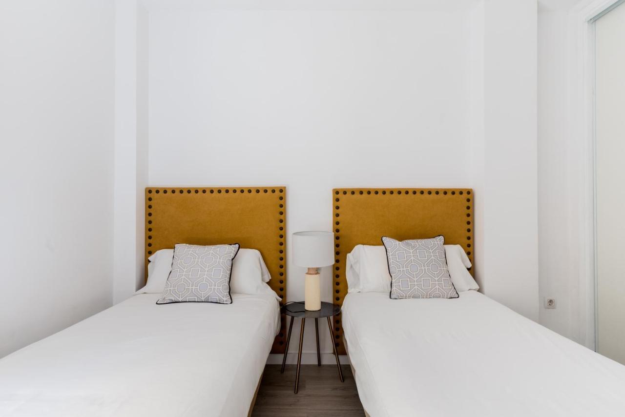 Olehousing - Cathedral Terrace Apartments Севиля Екстериор снимка