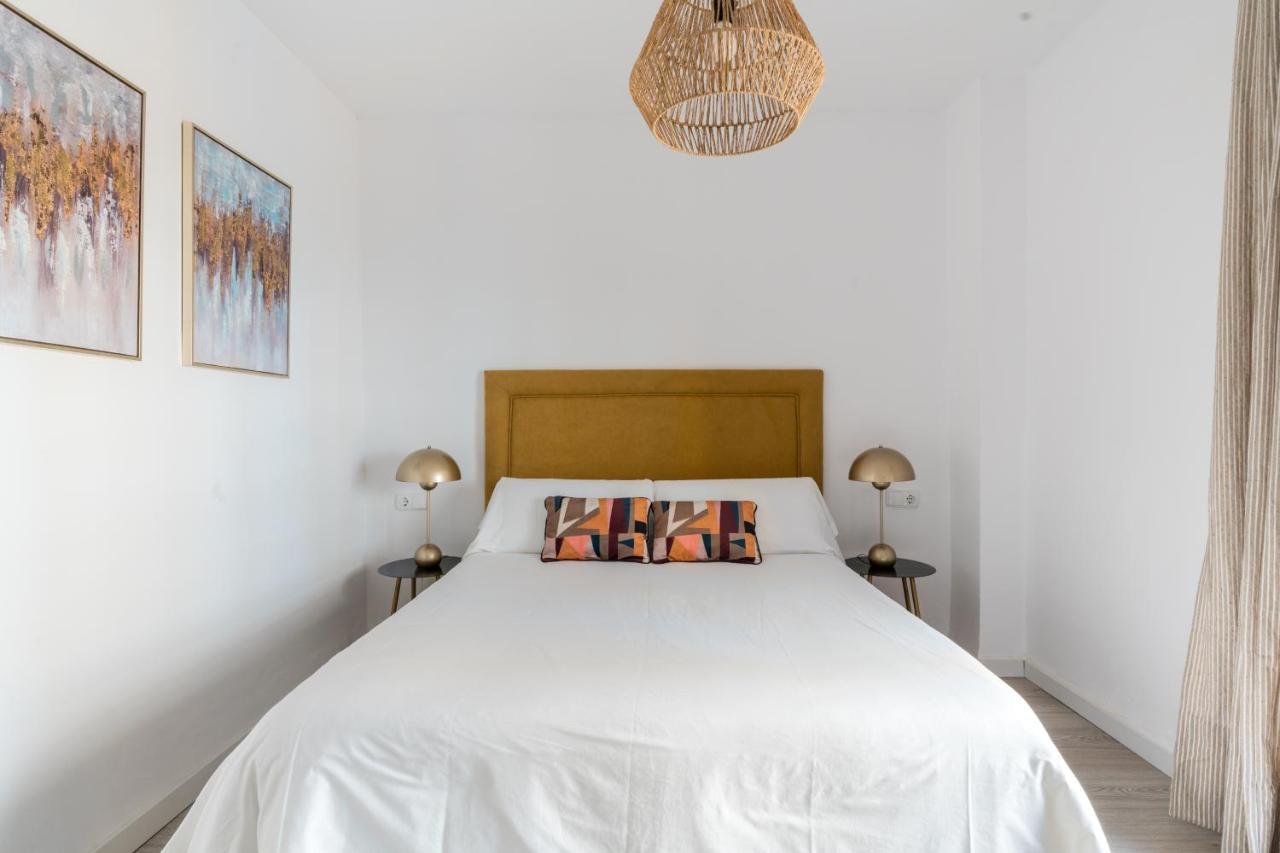 Olehousing - Cathedral Terrace Apartments Севиля Екстериор снимка