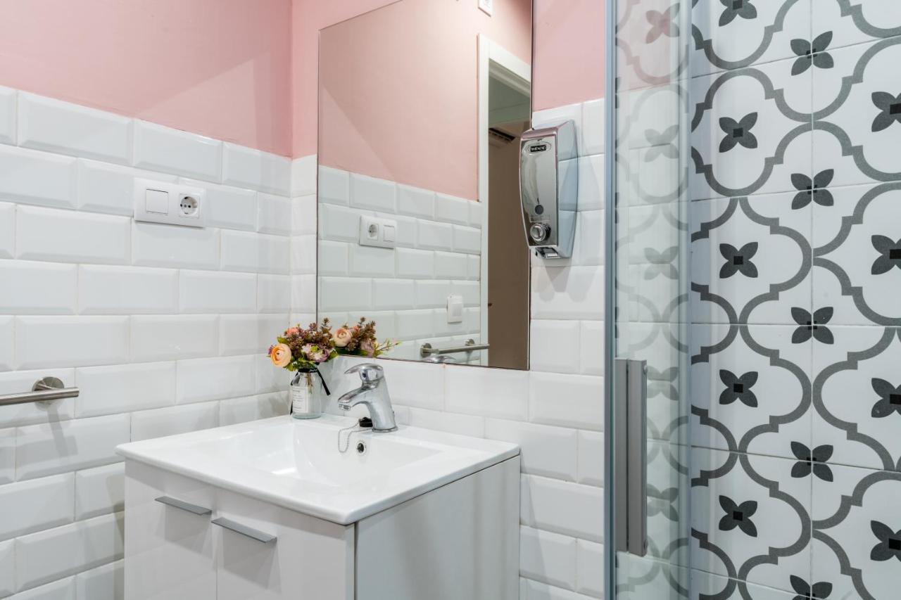 Olehousing - Cathedral Terrace Apartments Севиля Екстериор снимка