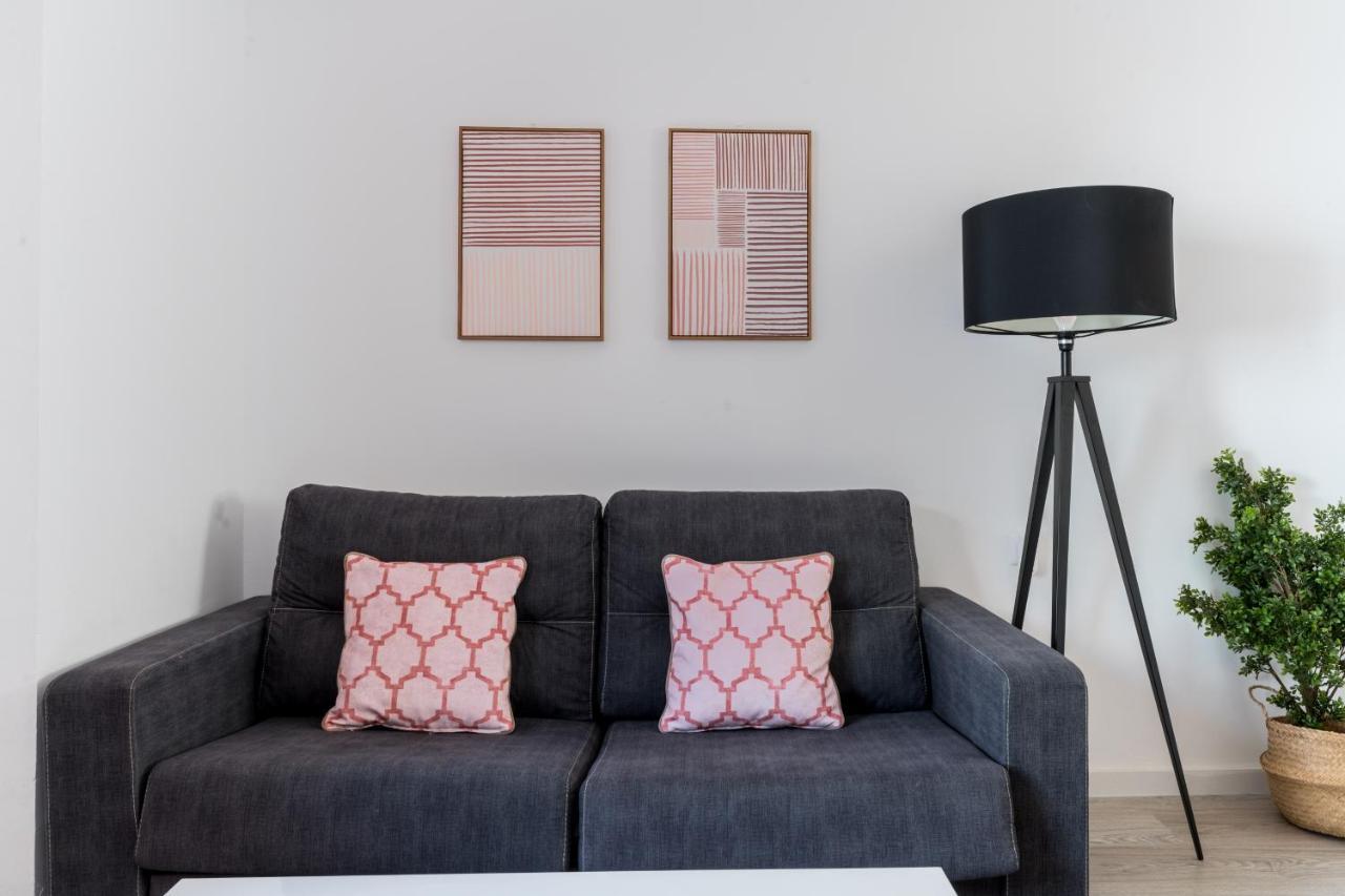Olehousing - Cathedral Terrace Apartments Севиля Екстериор снимка